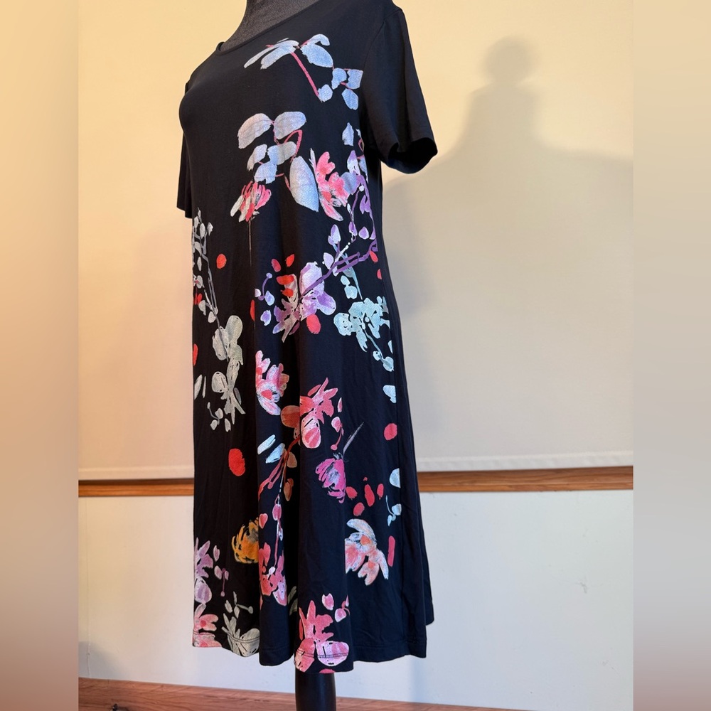 Deaigul dress for women (Spain). Size Large, floral print - Picture 5 of 7